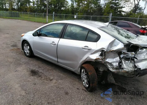 2014 Kia Forte Lx z USA, uszkodzony, nr VIN KNAFK4A60E5066747